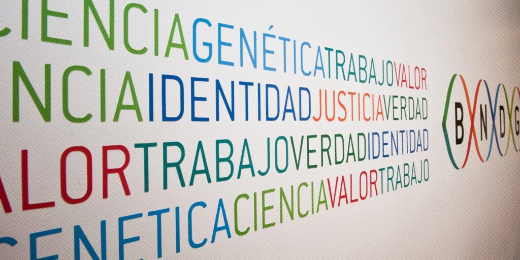Banco datos genéticos