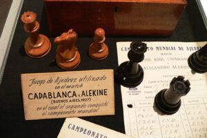 1_4931683046442141015