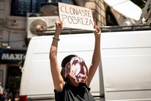 1_4945109676850152884